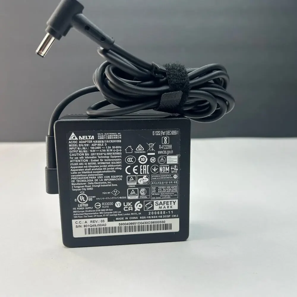 MSI AC Power Adapter MS-14D2 Modern 14 B11SB-084US 19V 4.74A ADP-90LE D 90W